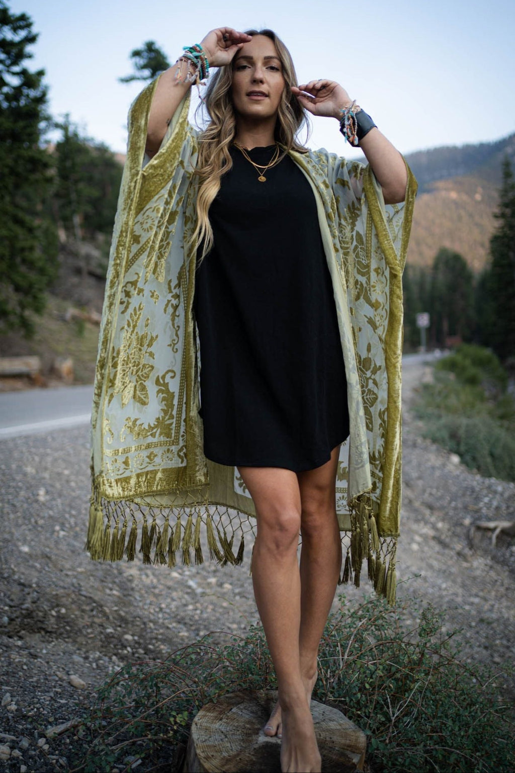 Crushin' On You Velvet Kimono - Lime