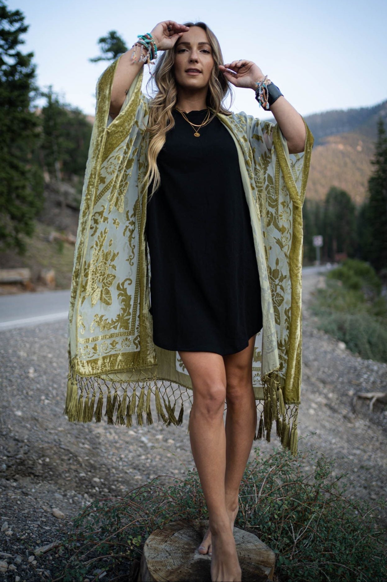 Crushin' On You Velvet Kimono - Lime