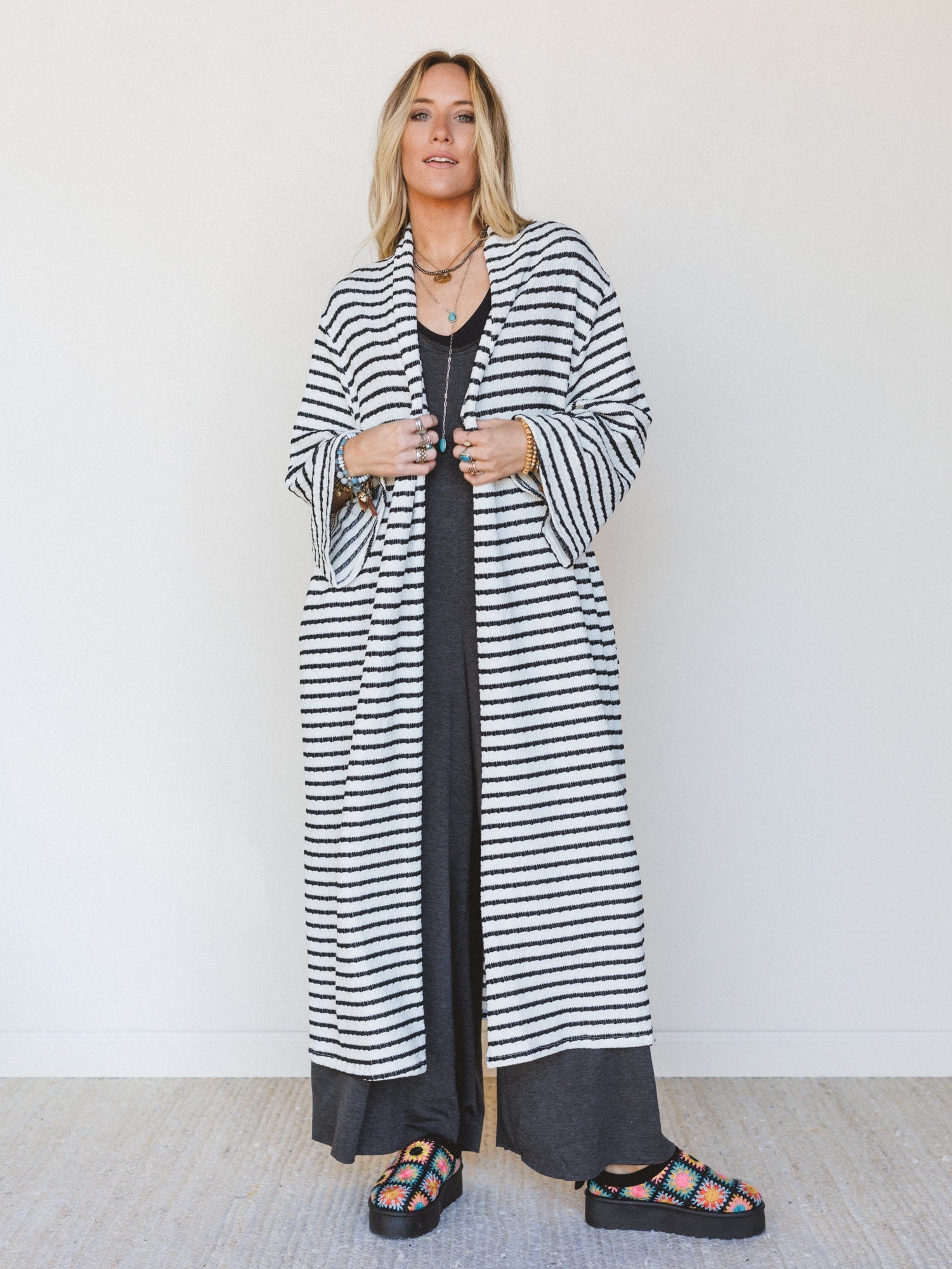The Nest Venyx Striped Duster Cardigan - Cream Black