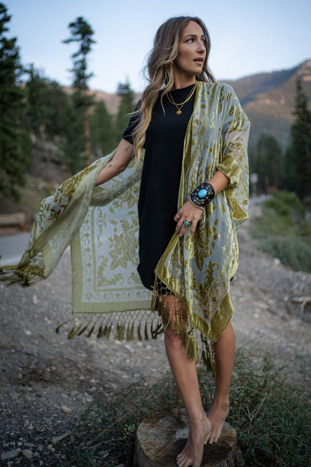 Crushin' On You Velvet Kimono - Lime